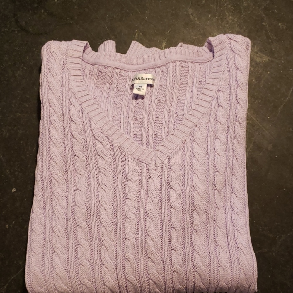 Ladies Croft & Barrow Size Medium Sweater